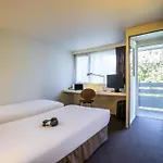 Campanile Hotel 3*