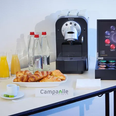 Hotel Campanile 3*