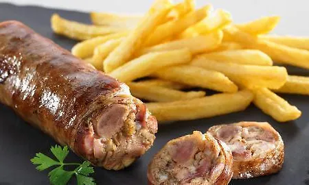 Campanile 3* Beauvais