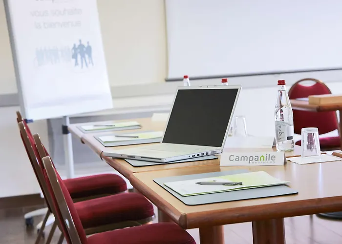 Hotel Campanile 3*