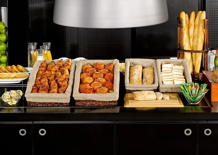 Campanile 3* Beauvais