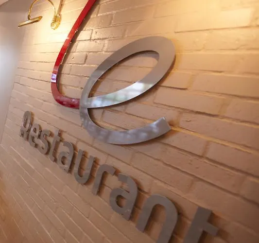 Campanile 3* Beauvais